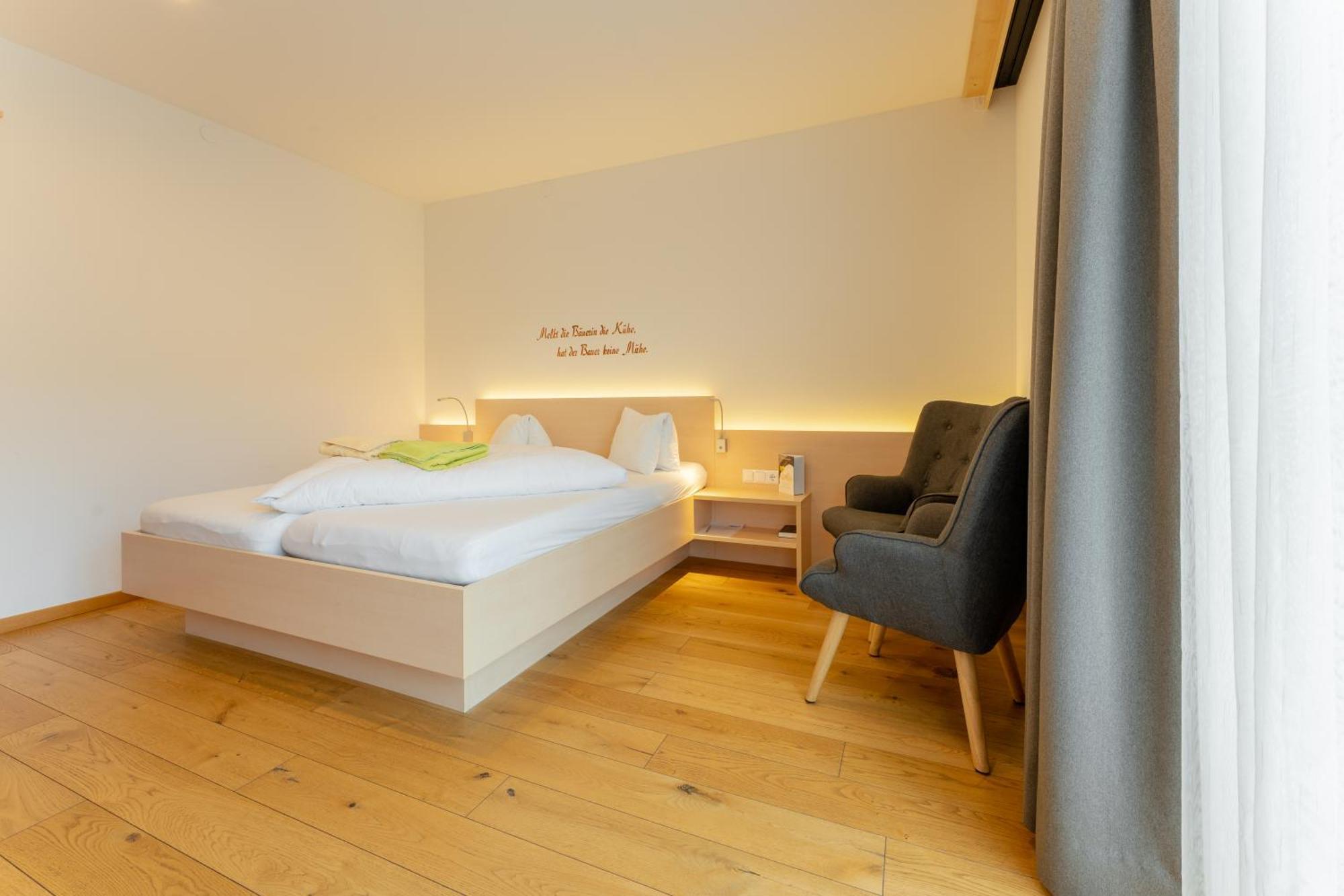 Stampferhof Hotell Weissensee Exteriör bild