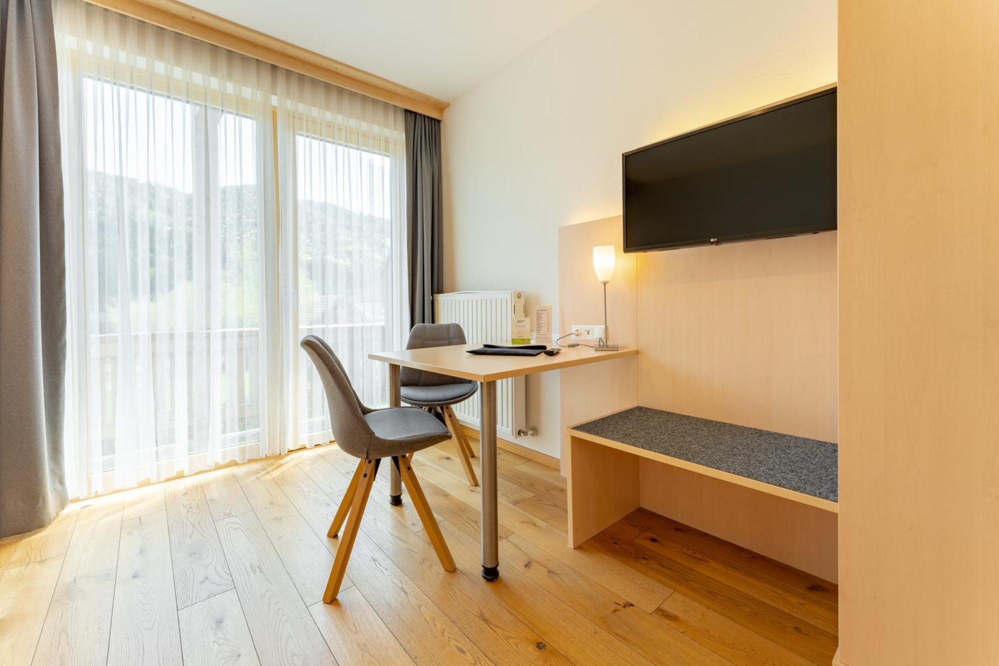 Stampferhof Hotell Weissensee Exteriör bild